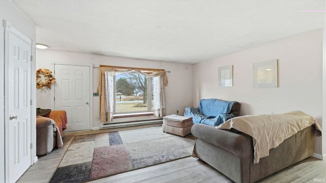 4615 Golfview Drive, Fort Wayne, IN 46818