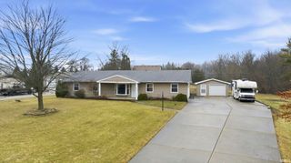 4615 Golfview Drive, Fort Wayne, IN 46818