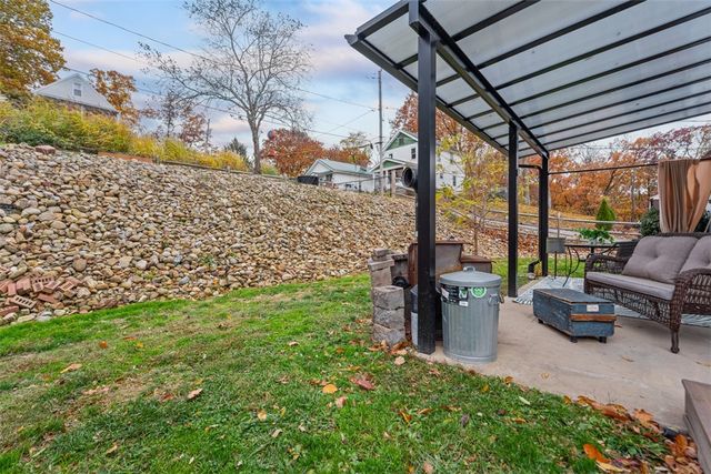 500 Hiland Ave, Coraopolis, PA 15108