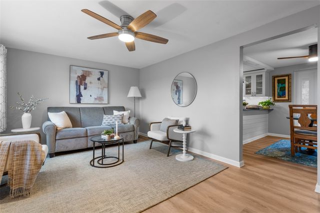 500 Hiland Ave, Coraopolis, PA 15108