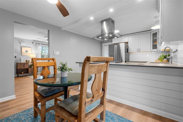 500 Hiland Ave, Coraopolis, PA 15108