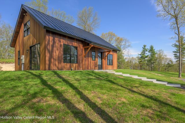 1167 Harlemville Road, Ghent, NY 12075