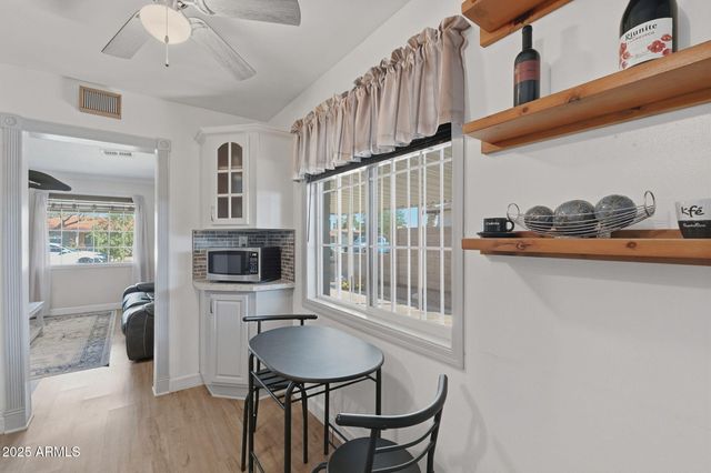 3640 N 21ST Avenue, Phoenix, AZ 85015