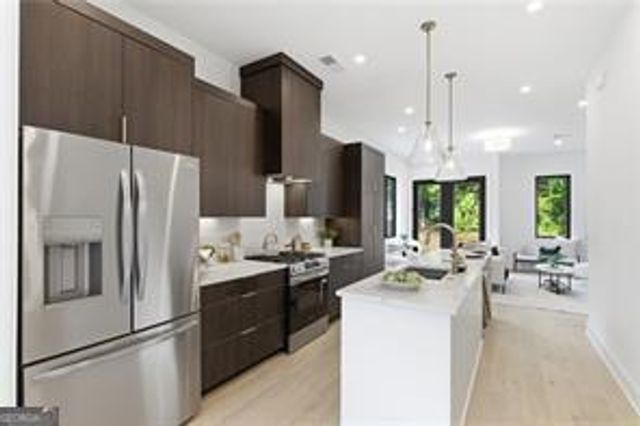 1190 Penny Lane, Atlanta, GA 30324