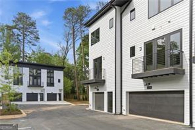 1190 Penny Lane, Atlanta, GA 30324