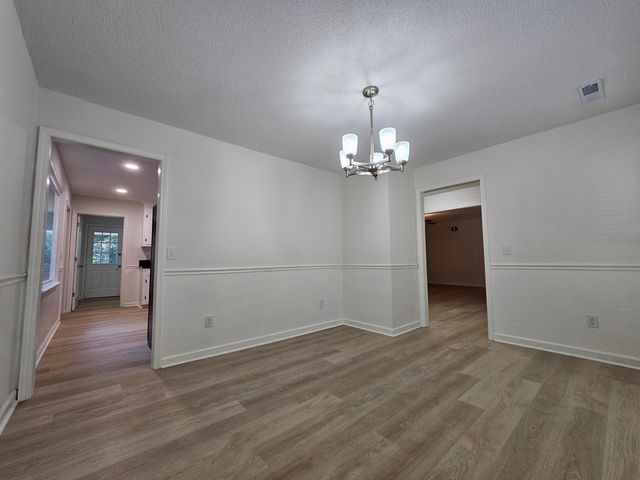 2086 Kingsbury Drive, Sumter, SC 29154