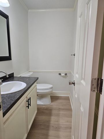 2086 Kingsbury Drive, Sumter, SC 29154