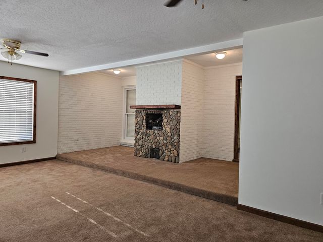 2086 Kingsbury Drive, Sumter, SC 29154