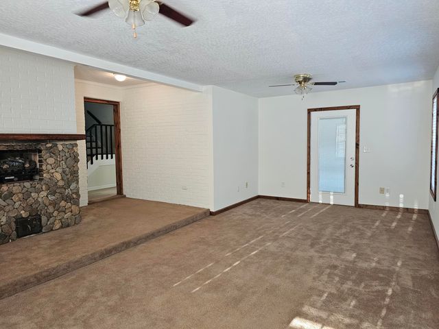 2086 Kingsbury Drive, Sumter, SC 29154