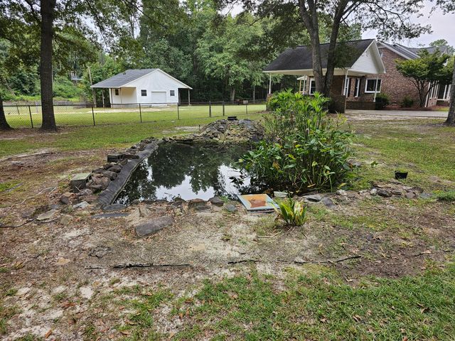 2086 Kingsbury Drive, Sumter, SC 29154