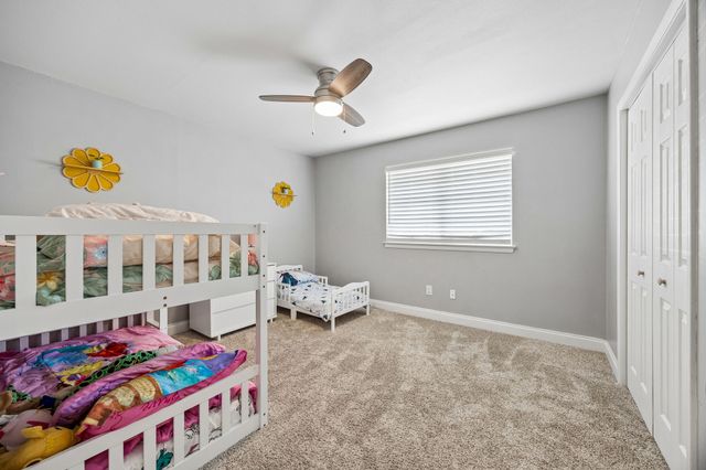 812 Prestwick Street, Bedford, TX 76022