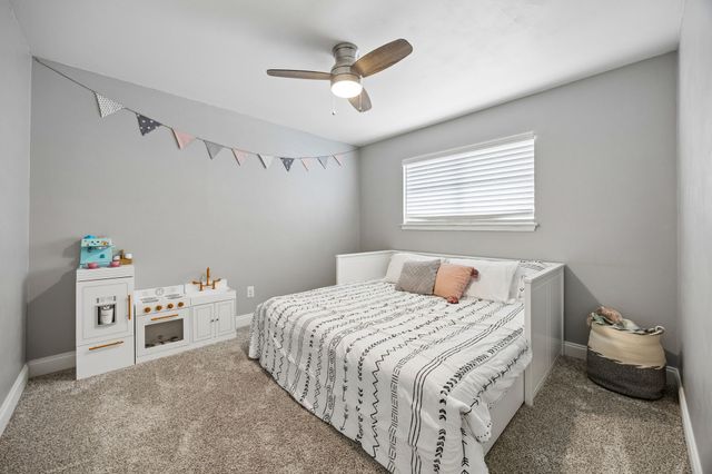 812 Prestwick Street, Bedford, TX 76022