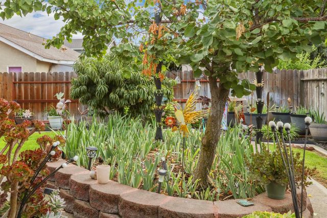 16283 Summit Way, Delhi, CA 95315