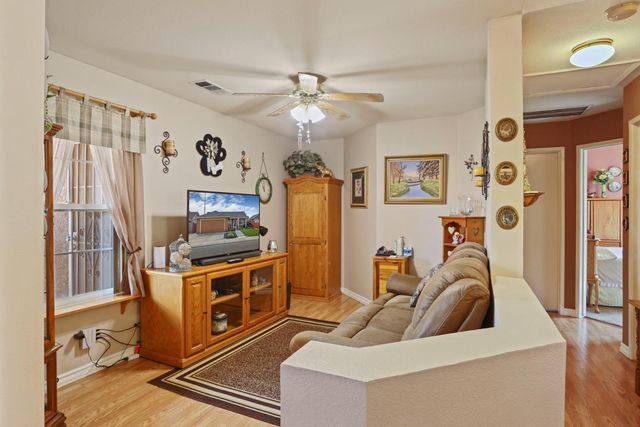 16283 Summit Way, Delhi, CA 95315