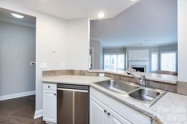 415 N Church Street 209, Charlotte, NC 28202