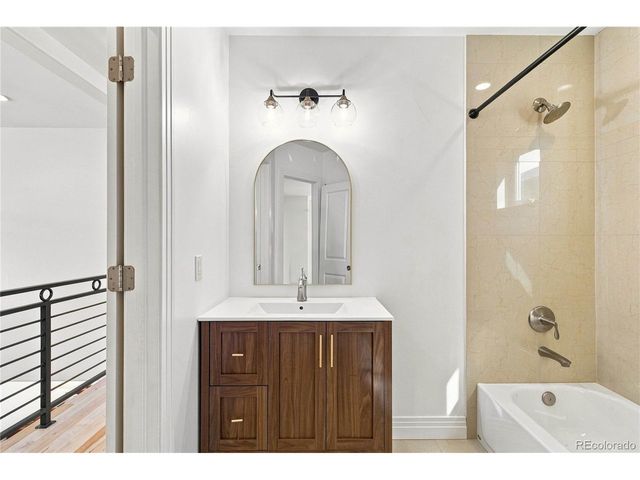 2135 Newton St, Denver, CO 80211