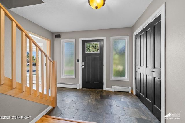 12950 Summer Circle, Anchorage, AK 99516