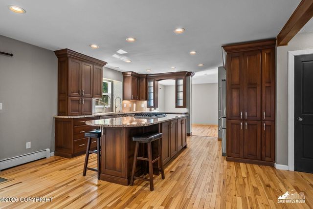 12950 Summer Circle, Anchorage, AK 99516