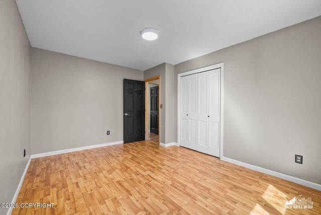 12950 Summer Circle, Anchorage, AK 99516