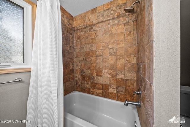 12950 Summer Circle, Anchorage, AK 99516