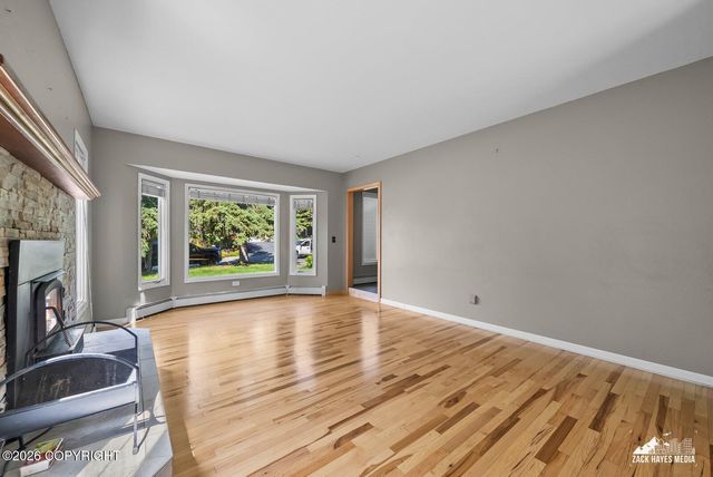 12950 Summer Circle, Anchorage, AK 99516