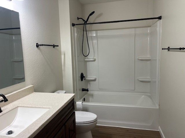 8784 Par Lane, Rogers, AR 72756