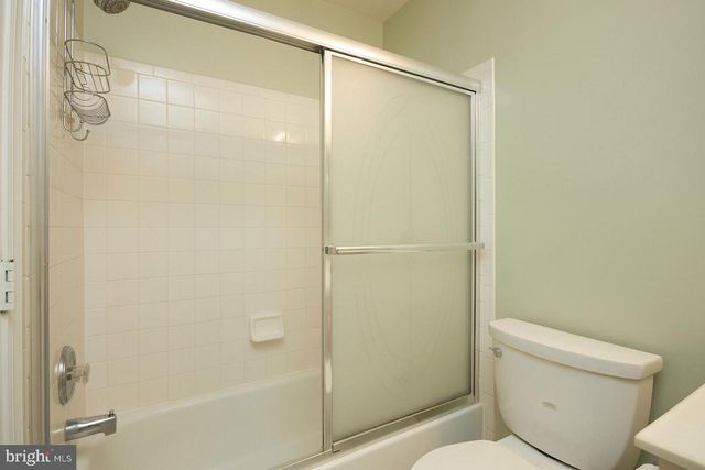 21240 MILLWOOD SQ, Sterling, VA 20165