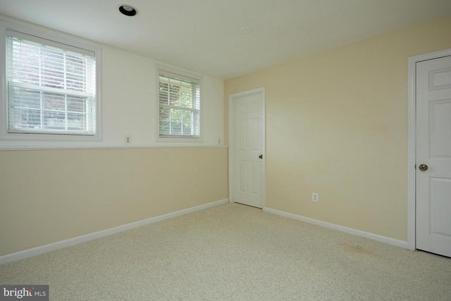 21240 MILLWOOD SQ, Sterling, VA 20165