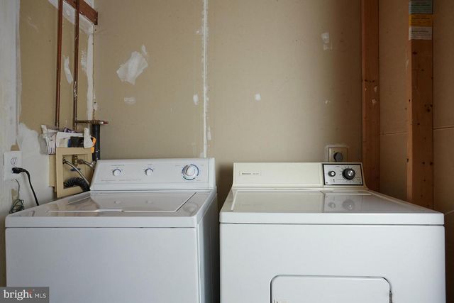 21240 MILLWOOD SQ, Sterling, VA 20165