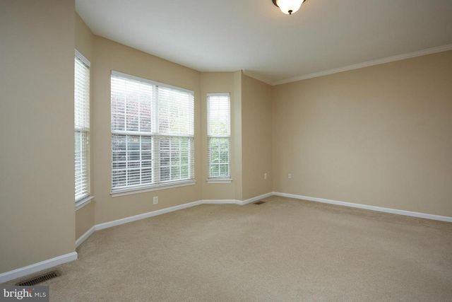 21240 MILLWOOD SQ, Sterling, VA 20165