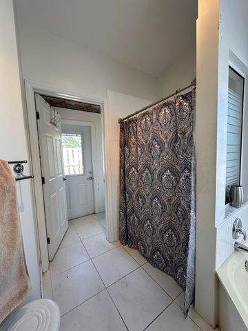 1761 SW 135th Way, Miramar, FL 33027