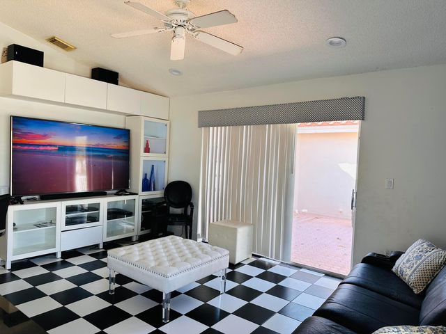 1761 SW 135th Way, Miramar, FL 33027