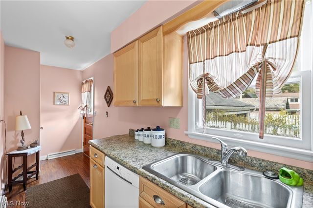 308 Whitely Street, Bridgeport, OH 43912