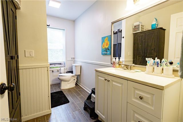 3438 Columbus Road NE, Canton, OH 44705