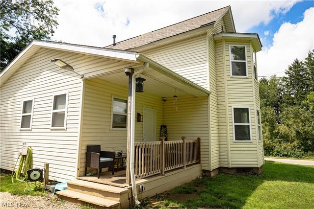 3438 Columbus Road NE, Canton, OH 44705