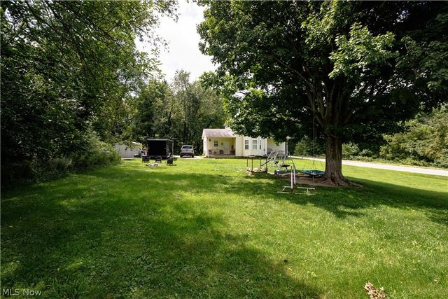3438 Columbus Road NE, Canton, OH 44705