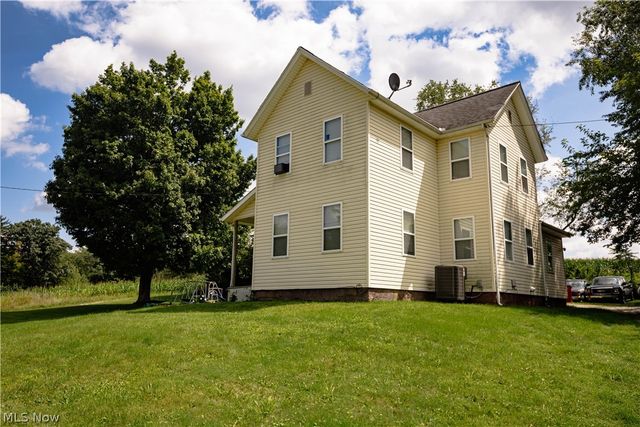 3438 Columbus Road NE, Canton, OH 44705