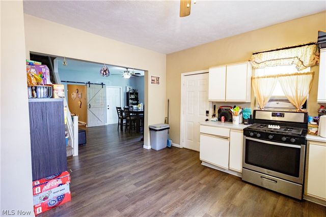 3438 Columbus Road NE, Canton, OH 44705