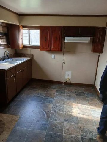 2237 MARBLE AVE, Memphis, TN 38108