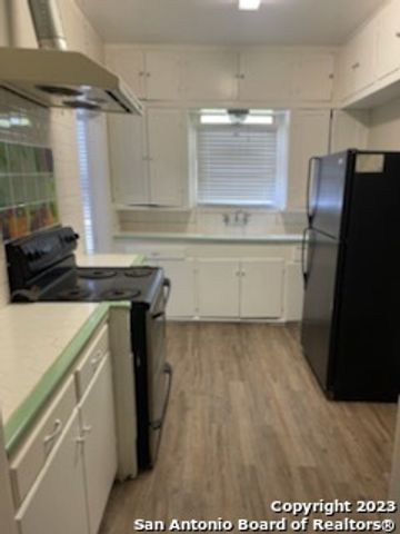 1011 Avant Ave Apt 2, San Antonio, TX 78210