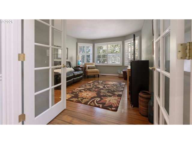 1876 PALISADES LAKE Ct, Lake Oswego, OR 97034