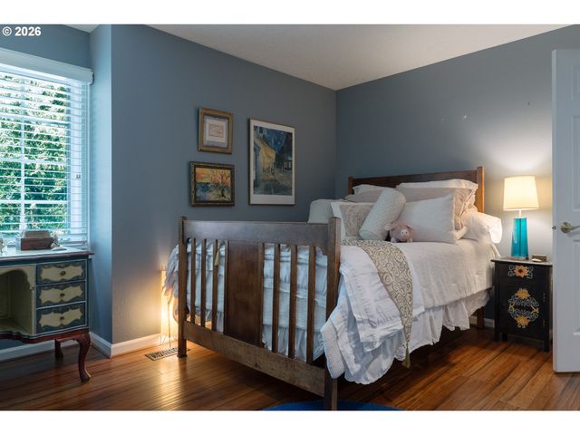 1876 PALISADES LAKE Ct, Lake Oswego, OR 97034