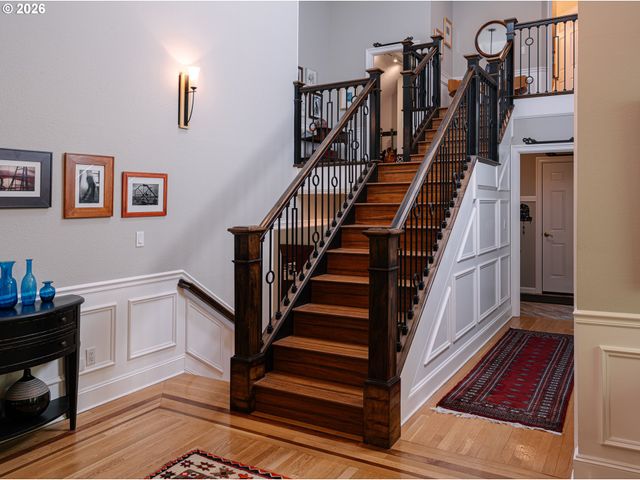 1876 PALISADES LAKE Ct, Lake Oswego, OR 97034
