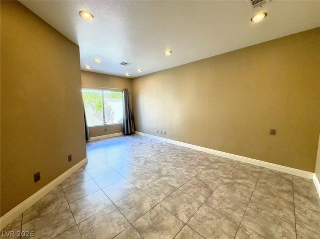 7980 Angel Tree Court, Las Vegas, NV 89147