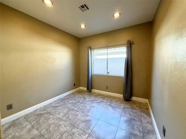 7980 Angel Tree Court, Las Vegas, NV 89147