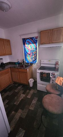 1129 South Street, Waterloo, IA 50702