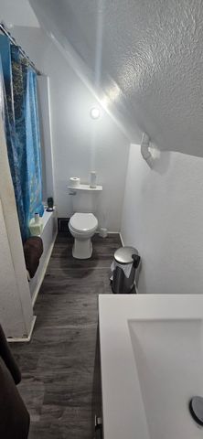 1129 South Street, Waterloo, IA 50702