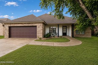 205 Oak Hill Lane, Youngsville, LA 70592
