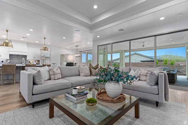 279 W SUNSTONE WAY, Washington, UT 84780