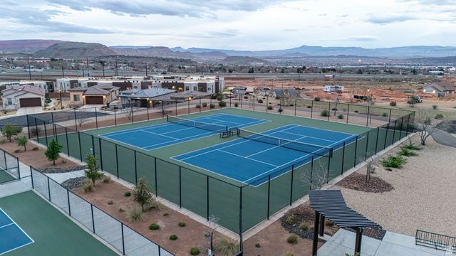 279 W SUNSTONE WAY, Washington, UT 84780